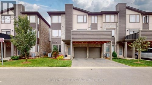 136-1960 Dalmagarry Road, London North (North E), ON, N6G0T8 | Card Image