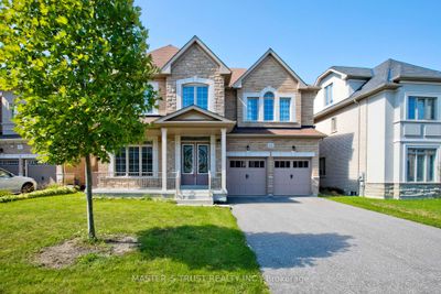 926 Ernest Cousins Cir, House other with 5 bedrooms, 5 bathrooms and 6 parking in Newmarket ON | Image 3