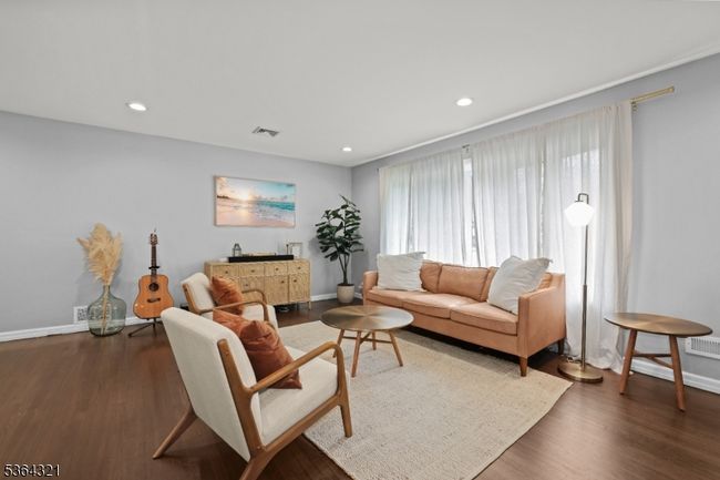 30 Longview Rd, House other with 3 bedrooms, 1 bathrooms and null parking in Cedar Grove NJ | Image 4