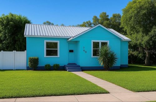 760 16th Ave S, St Petersburg, FL, 33701-5711 | Card Image