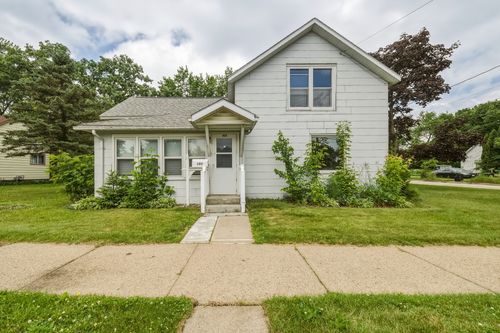 103 S 11th St, Black River Falls, WI, 54615-1556 | Card Image