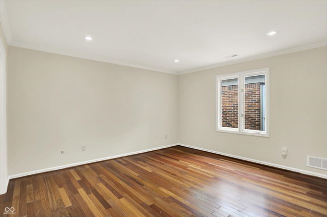 Bedroom #2 has full bathroom attached. | Image 41