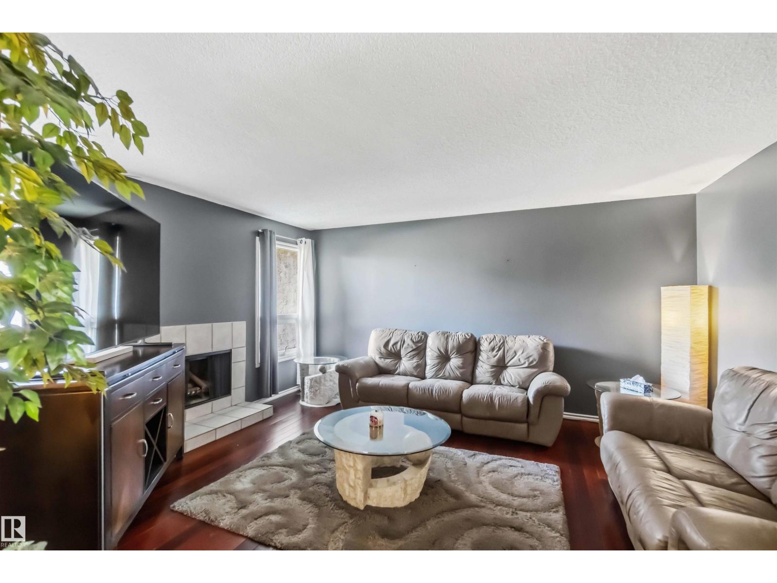 Residential in Edmonton 4