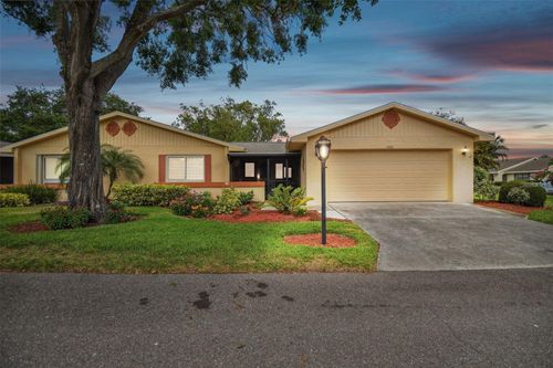 1533 Ingram Dr, SUN CITY CENTER, FL, 33573-6340 | Card Image