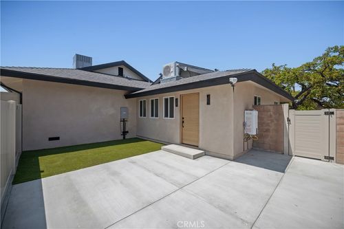 17148 Mayall St, Northridge, CA, 91325-1667 | Card Image