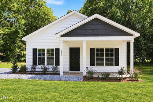 219 Alexander Ave, Oxford, NC, 27565-2743 | Card Image