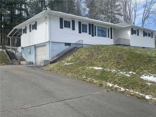 9 Mount Pleasant Dr, Bainbridge, NY, 13733-2211 | Card Image