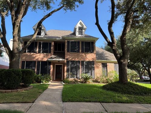 17427 Marigold Dr, Sugar Land, TX, 77479-3138 | Card Image