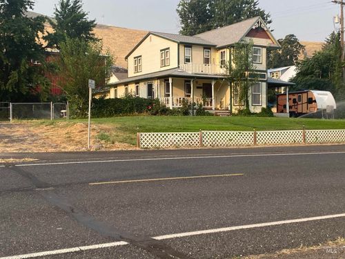 1204 1st St, Asotin, WA, 99402-0225 | Card Image