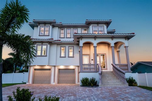 3141 Hibiscus Dr W, BELLEAIR BEACH, FL, 33786-3627 | Card Image