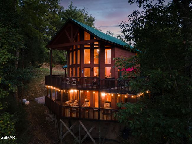 2321 High Top Loop, House other with 3 bedrooms, 3 bathrooms and null parking in Sevierville TN | Image 6