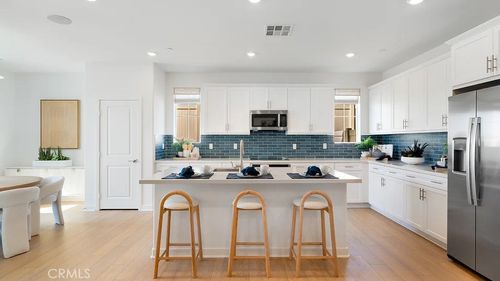 1722 Eagle Rd, Rialto, CA, 92376-2330 | Card Image