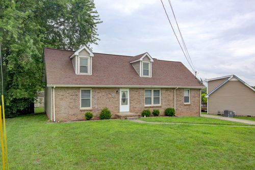 419 Spencer Ln, Clarksville, TN, 37042-6235 | Card Image