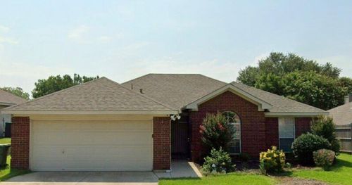 5004 Ivycrest Trl, Arlington, TX, 76017-0504 | Card Image