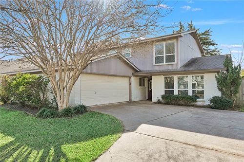 2304 W Briargate Dr, Bryan, TX, 77802-2117 | Card Image