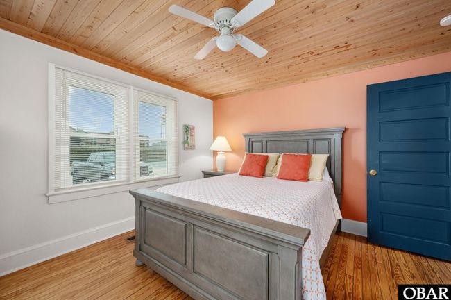 300 S Virginia Dare Trl, House other with 4 bedrooms, 2 bathrooms and null parking in Kill Devil Hills NC | Image 17