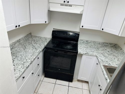 105-6820 W Flagler St, Miami, FL, 33144-2831 | Card Image