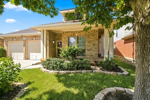 4641 Prickly Pear Dr, Fort Worth, TX, 76244-6401 | Card Image