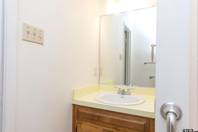 1707 Sampson Dr, House other with 3 bedrooms, 2 bathrooms and null parking in Tyler TX | Image 23