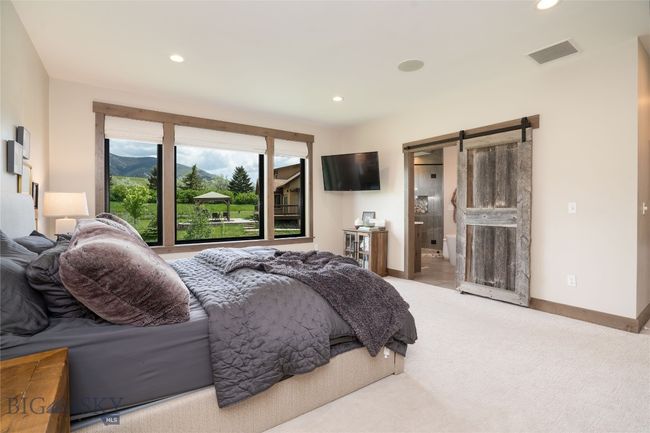1055 Caddie Ct, House other with 6 bedrooms, 5 bathrooms and null parking in Bozeman MT | Image 23