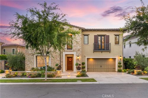 118 Interstellar, Irvine, CA, 92618-1321 | Card Image