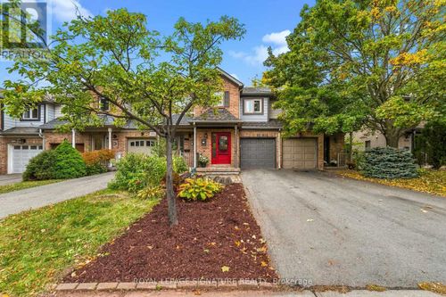 1152 Westview Terrace, Oakville (WT West Oak Trails), ON, L6M3M1 | Card Image