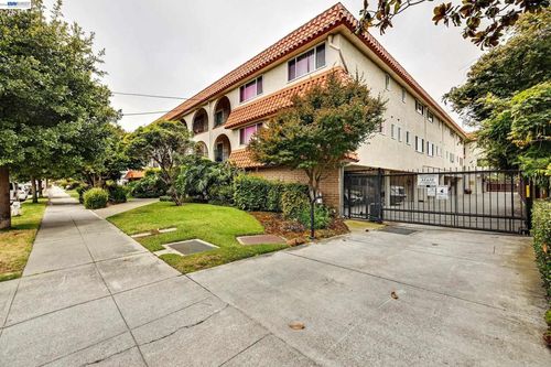 328-2133 Santa Clara Ave, Alameda, CA, 94501-2881 | Card Image