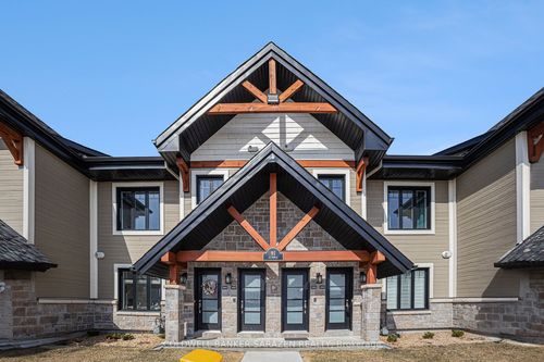 306-91 St-Moritz Terr, Embrun, ON, K0A1W0 | Card Image