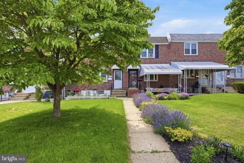 714 Oakwood Dr, GLENOLDEN, PA, 19036-1612 | Card Image