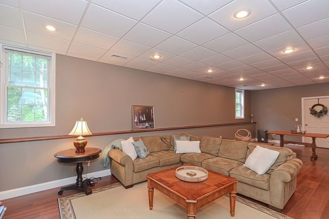 14 Noel Dr, House other with 4 bedrooms, 3 bathrooms and 4 parking in Holliston MA | Image 34