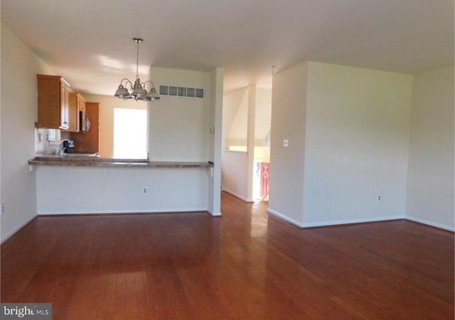 515 Canary Dr, Townhouse with 3 bedrooms, 3 bathrooms and null parking in NEWARK DE | Image 5