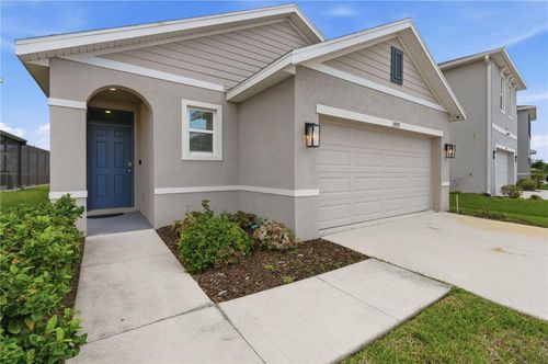 33922 Jasper Stone Dr, WESLEY CHAPEL, FL, 33543-7281 | Card Image
