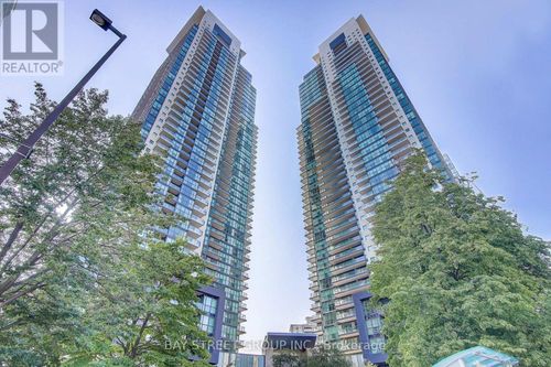 lph303-5162 Yonge St, North York, ON, M2N0E9 | Card Image