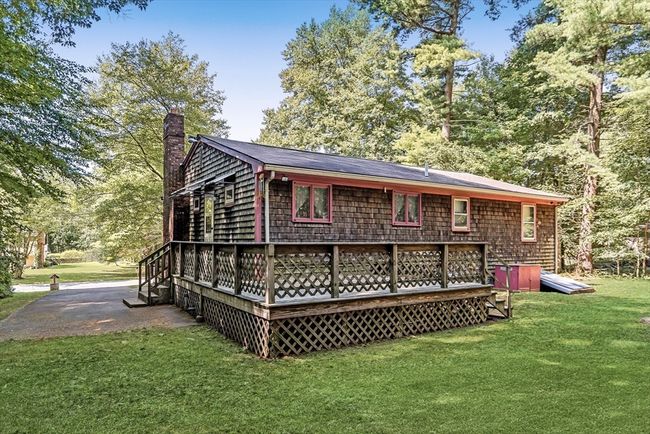 6 Simmons St, House other with 3 bedrooms, 1 bathrooms and 8 parking in Assonet MA | Image 26