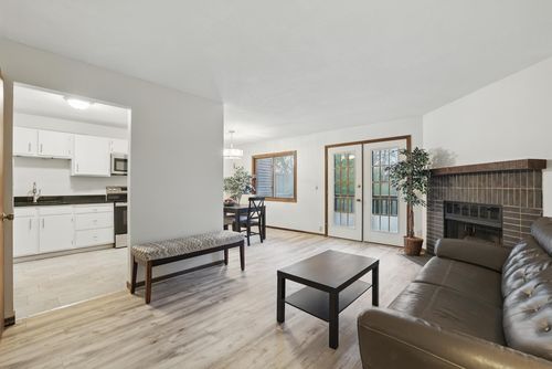 6806 Langford Dr, Edina, MN, 55436-1773 | Card Image