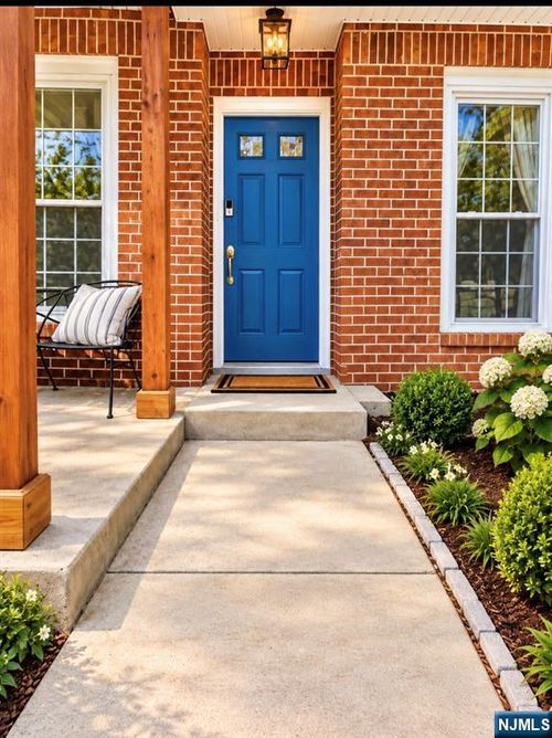 474 Lee Ct, Fort Lee, NJ, 07024-2120 | Card Image