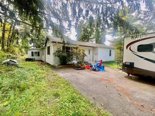 1032 N Horsepound Rd, Carmel, NY, 10512-4527 | Card Image