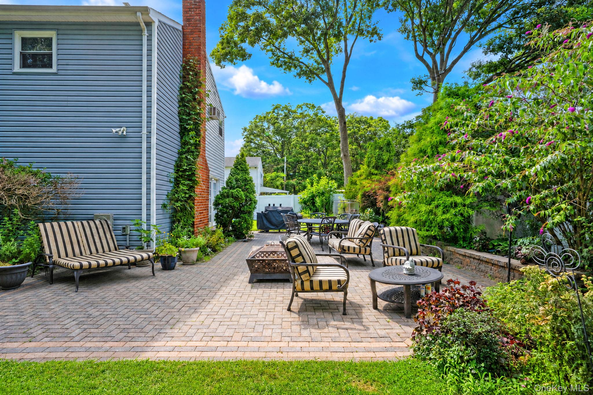 Residential in Brookhaven 2