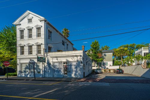 90 Bull St, Charleston, SC, 29401-1713 | Card Image