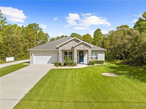 12113 Pine Club Cir, WEEKI WACHEE, FL, 34614-3243 | Card Image