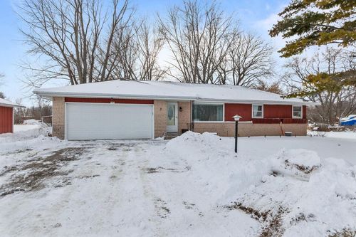 5481 E Reighmoor Road, OMRO, WI, 54963 | Card Image