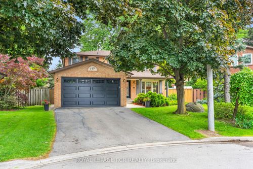 755 Cameron Crt, Mississauga, ON, L5C3B8 | Card Image