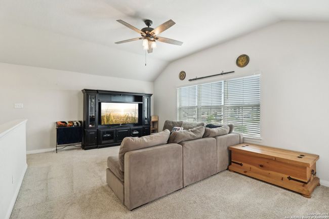 402 Devnet Fld, House other with 4 bedrooms, 3 bathrooms and null parking in Cibolo TX | Image 18