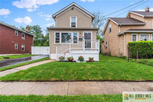 556 South Ave, Dunellen, NJ, 08812-1434 | Card Image