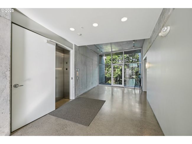 APT-501 - 1234 Sw 18 Th Ave, Condo with 1 bedrooms, 1 bathrooms and 1 parking in Portland OR | Image 4