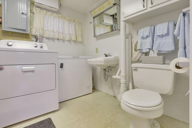 6693 Red Coach Ln, House other with 3 bedrooms, 2 bathrooms and null parking in Reynoldsburg OH | Image 32