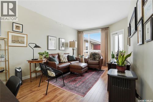 323-1025 Moss Ave, Saskatoon, SK, S7H4C7 | Card Image