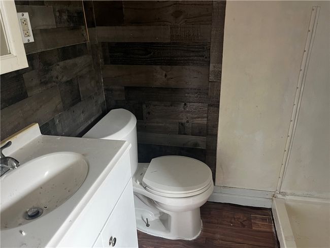 431 Euclid Ave, House other with 2 bedrooms, 1 bathrooms and null parking in Glassport PA | Image 17