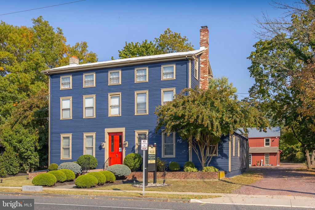 53 N Main St, Mullica Hill, NJ 08062