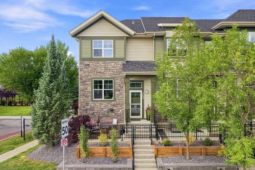345 Mckenzie Towne Gate Se, Calgary, AB, T2Z1C8 | Card Image